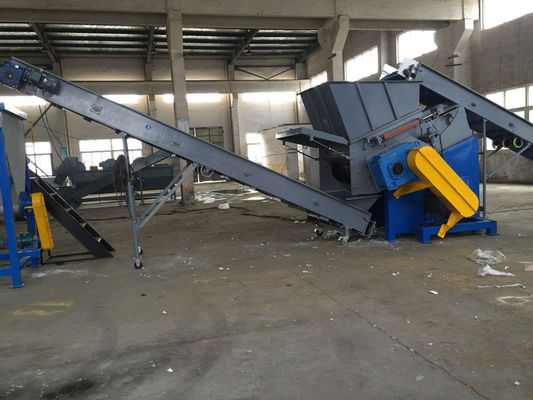 calidad  380V 22kw Industrial Single Shaft Shredder Machine fábrica