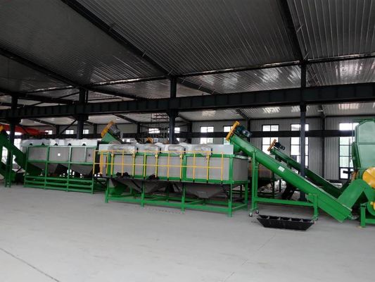 300kg/h, 500kg/h, bolsos tejidos PP 1000kg/h que machacan y que se lavan reciclando la máquina