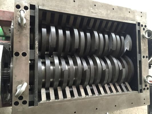 máquina doble inútil sólida de la trituradora del eje de 22*2kw 20rpm