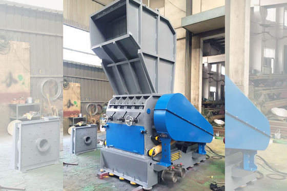 El reciclaje de la cuchilla D2 amontona la máquina plástica de la trituradora