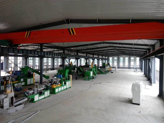 3000kg/h ACARICIAN la botella plástica que recicla las máquinas con el machacamiento del lavado