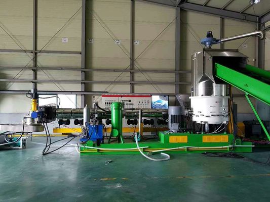 Todos en una línea de granulación plástica de la compactación 800kg/H