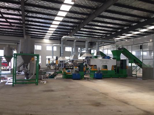 1000kg/h PE filma la máquina de reciclaje de la granulación plástica